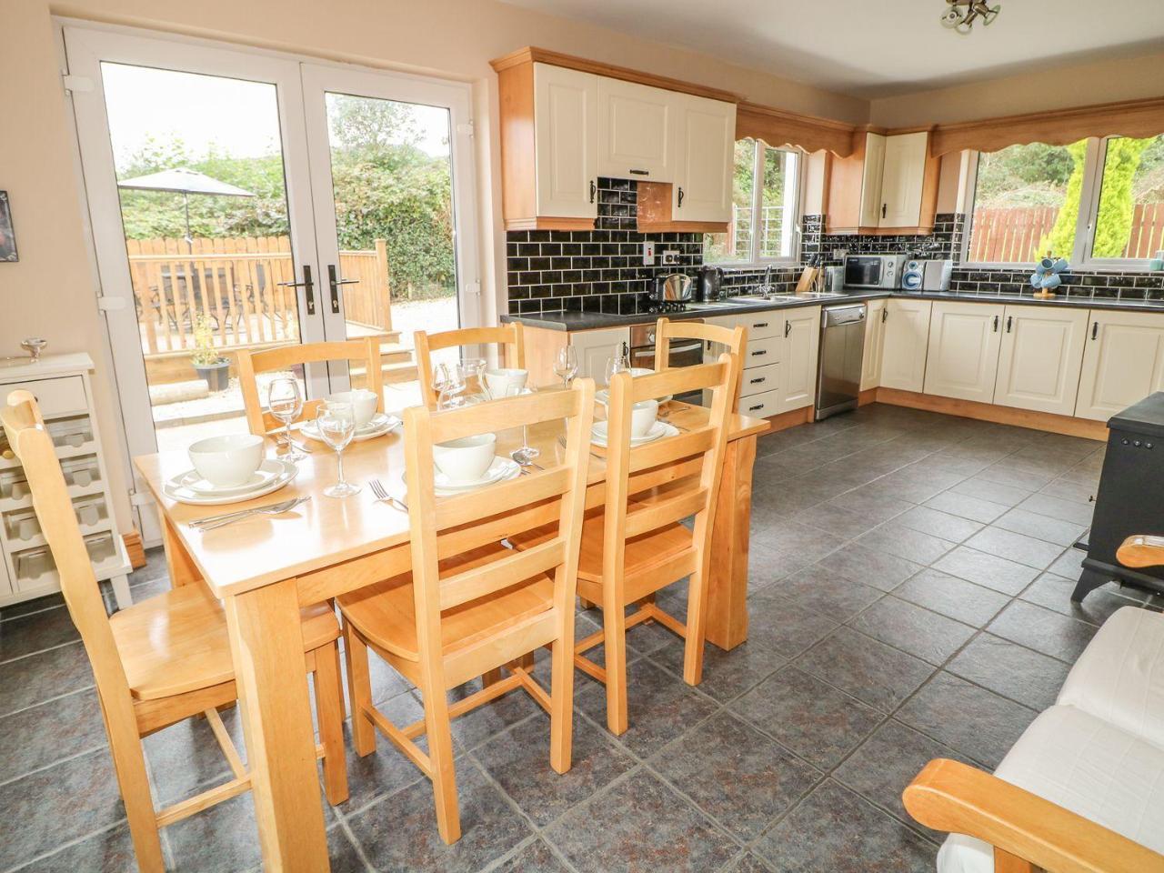 Kate'S Cottage Rathmullan Zewnętrze zdjęcie