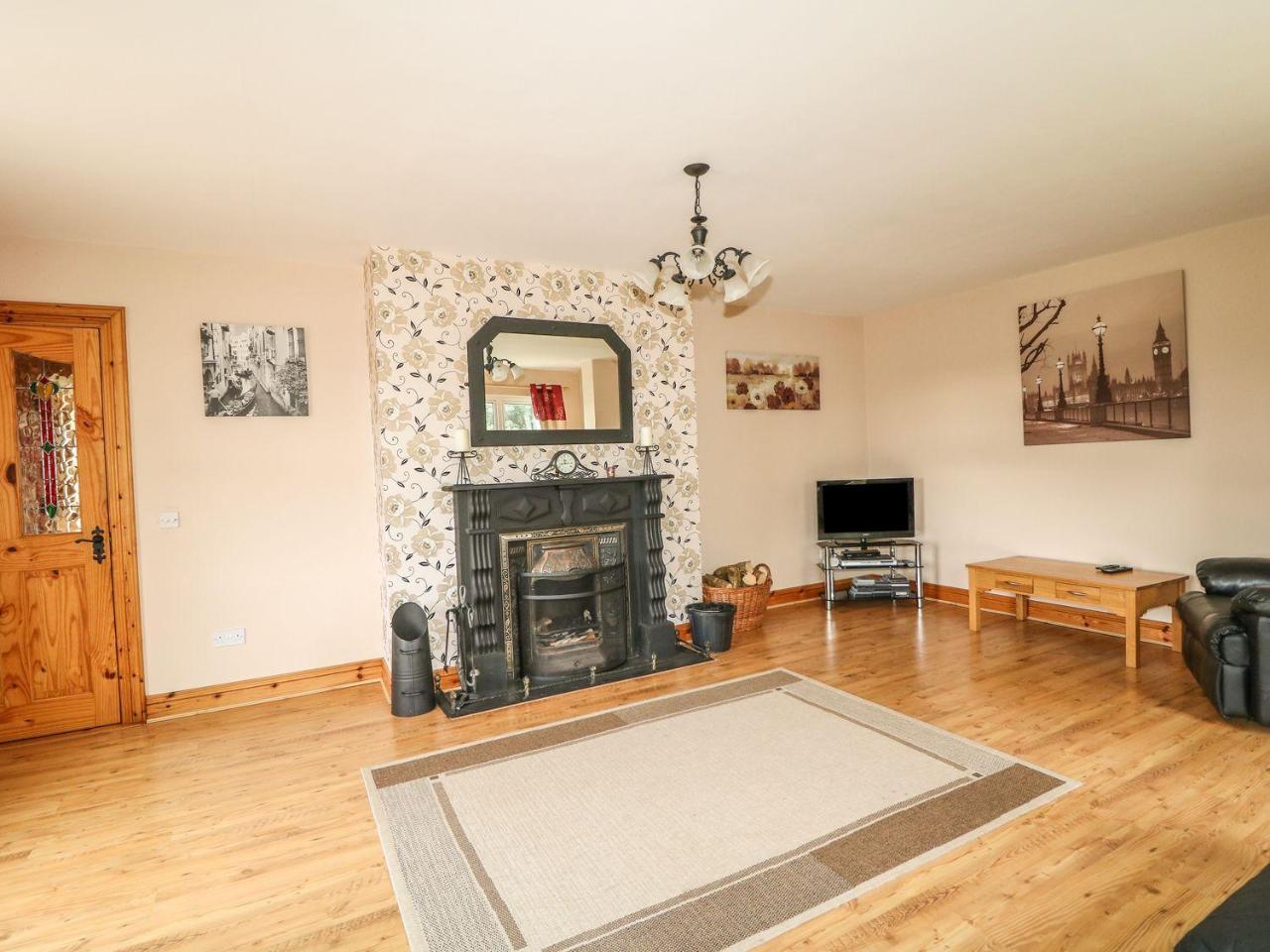 Kate'S Cottage Rathmullan Zewnętrze zdjęcie